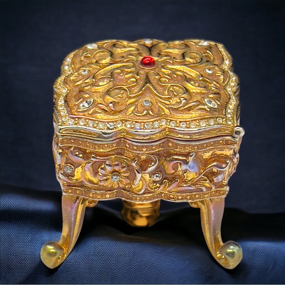 Amazing Footed Metal Jeweled Gold Tone Enameled Jewelry/Trinket Box - Picture 1 of 8